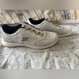 Skeckers Vapor Foam Light Courageous Sneakers Size 9.5